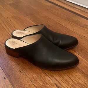 Nisolo Mariella Mule - Black